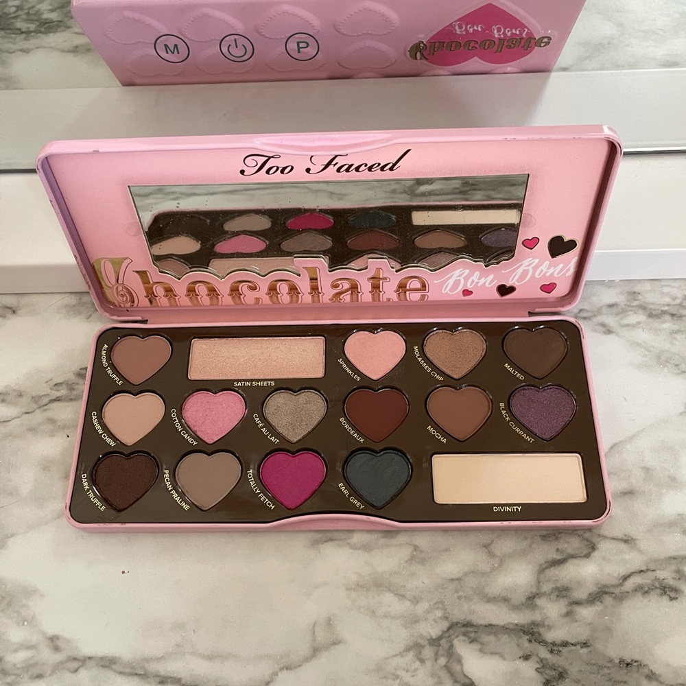 Too Faced Bon Bon Pallet